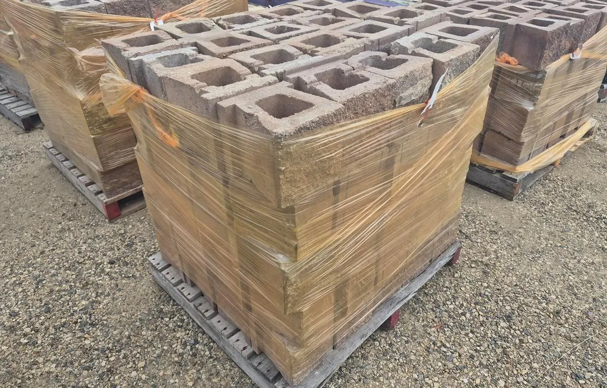 Concrete Landscaping Blocks
UNRESERVED