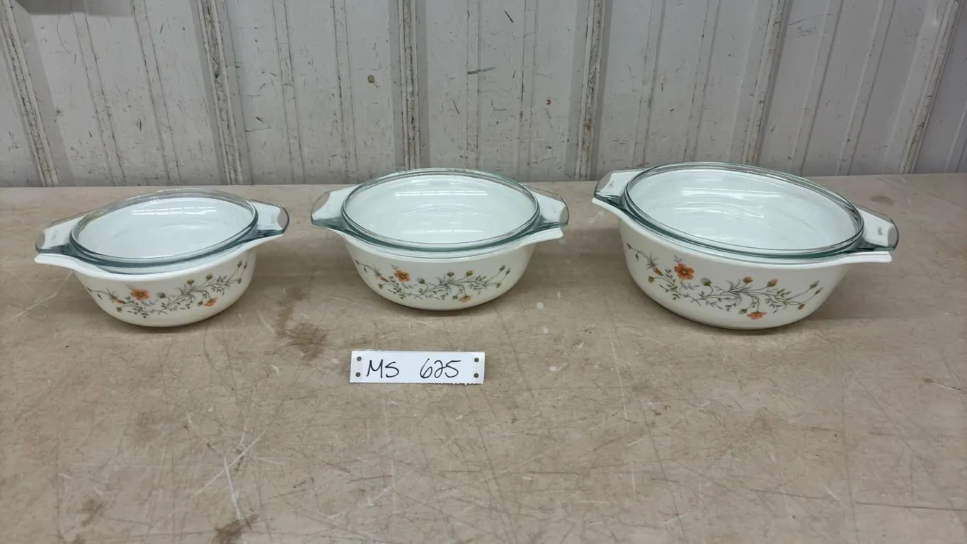Pyrex Oval Casserole Dishes with Glass Lids, Set of 3