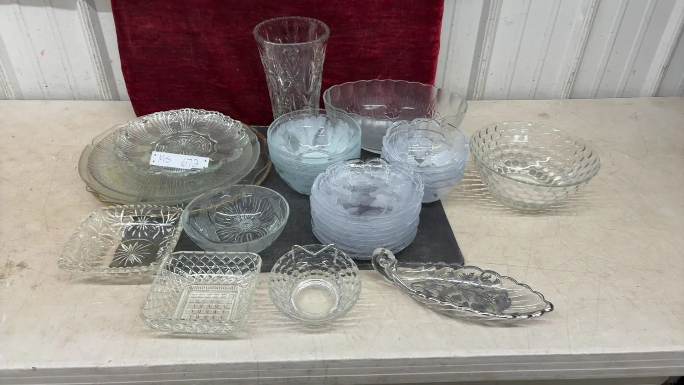 Vintage Crystal/Cut Glass, Bowls, Vase