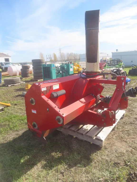 2014 Farm King 960 96" 2-Stage 3-Point Hitch Snowblower with Hydraulic Chute