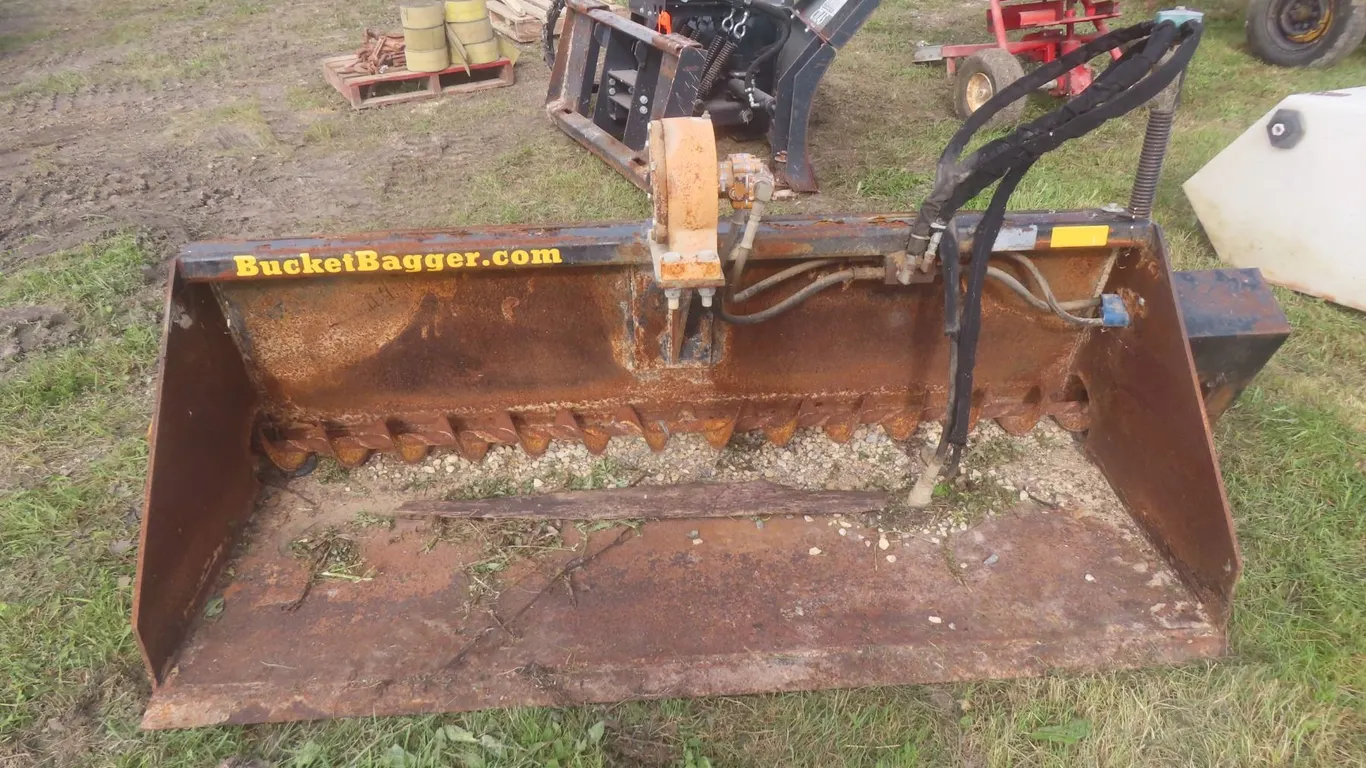 Bucket Bagger Skid Steer Attachment – Hydraulic Sandbag Maker