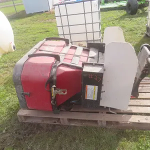 Boss TGS800 Sand/Salt Spreader – 12V