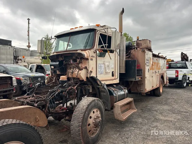 2015 Kenworth T370 4x2 Service Truck (Inoperable)