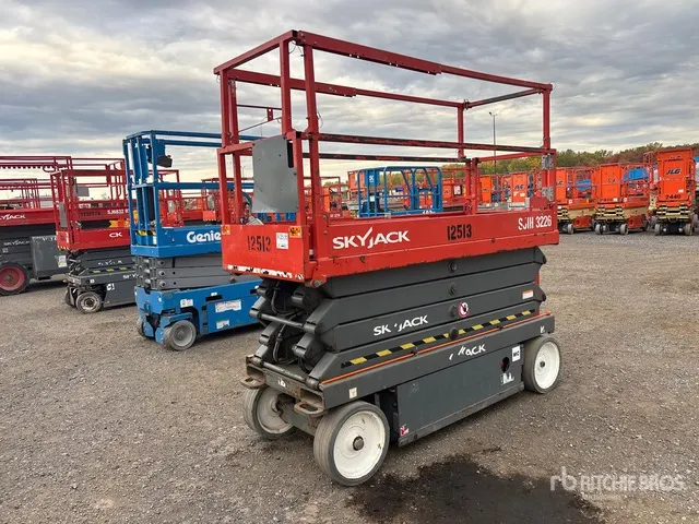 2018 Skyjack SJIII3226 Electric Scissor Lift