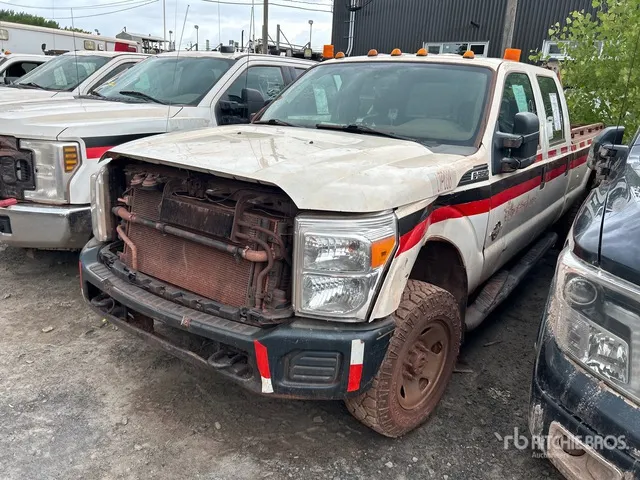 2012 Ford F-350 XL 4x4 Crew Cab Pickup (Inoperable)
