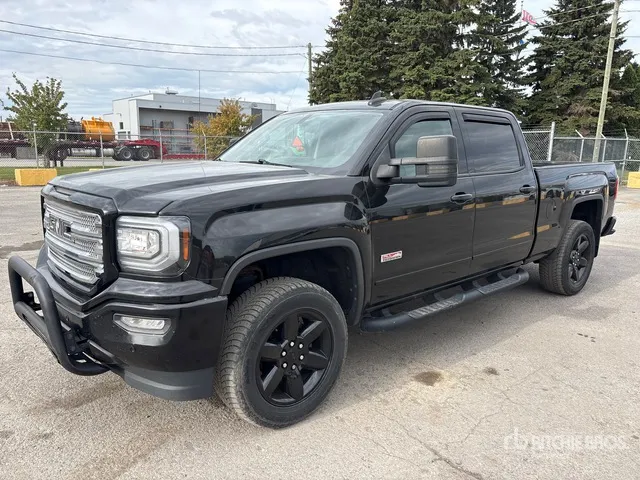 2018 GMC Sierra 1500 4x4 Crew Cab Pickup