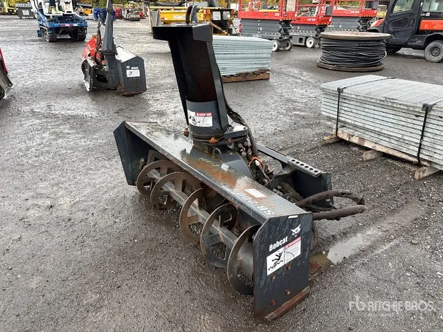 Bobcat SB200 72 in Skid Steer Snowblower