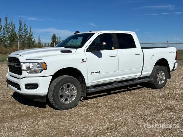 2022 Ram 2500 4x4 Crew Cab Pickup