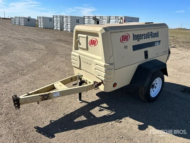 2007 Ingersoll-Rand P185WIR 185 cfm Mobile Air Compressor (Inoperable)