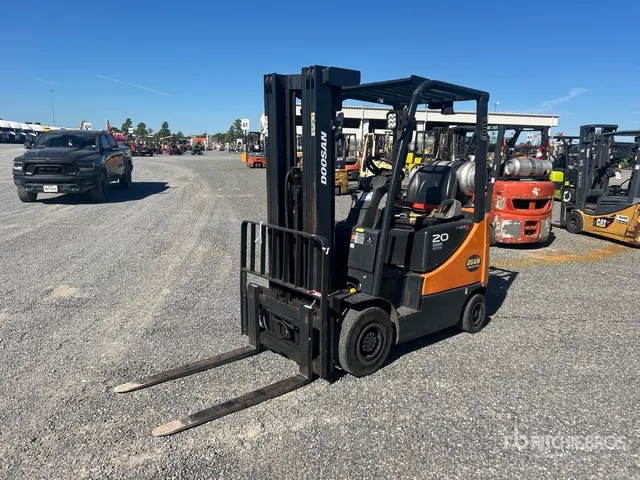 2021 Doosan G20SC-5 3250 lb Pneumatic Tire Forklift