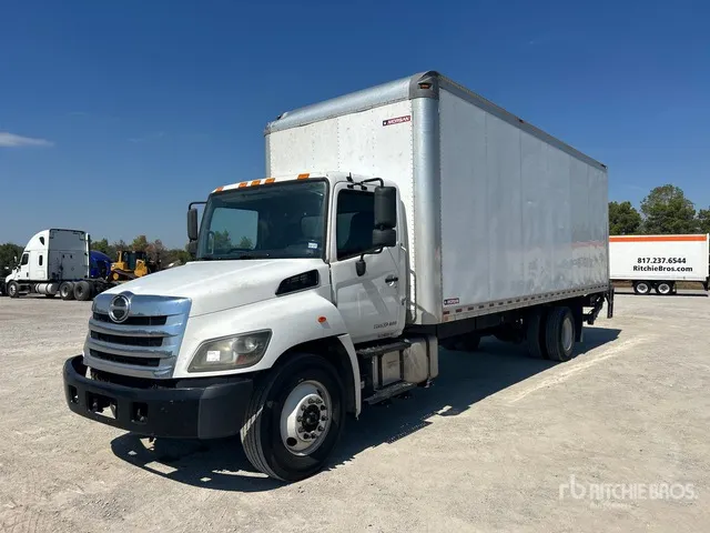 2019 Hino 268 4x2 Van Truck