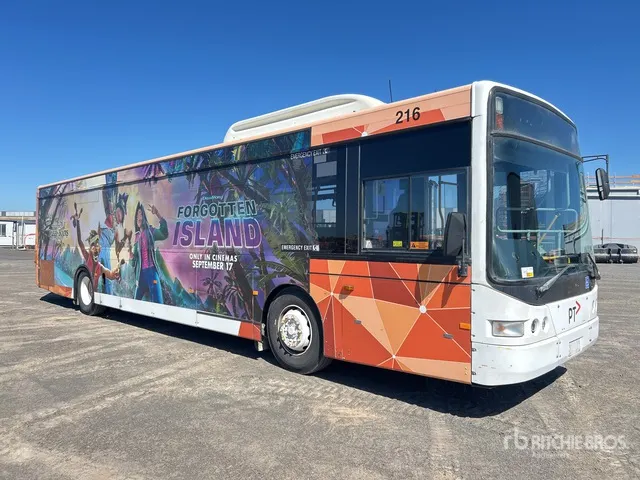 2005 Mercedes-Benz O500LE 43-Seat Transit Bus