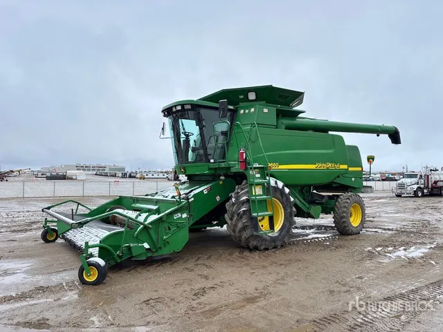 2004 John Deere 9660 Combine Harvester