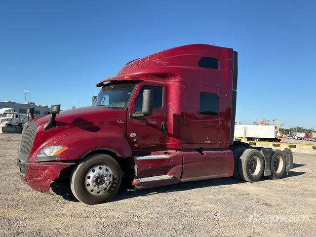 2021 International LT625 6x4 T/A Sleeper Truck Tractor