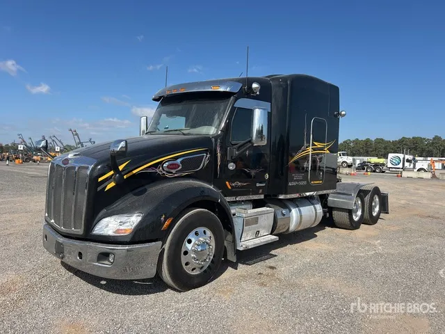 2020 Peterbilt 579 6x4 T/A Sleeper Truck Tractor