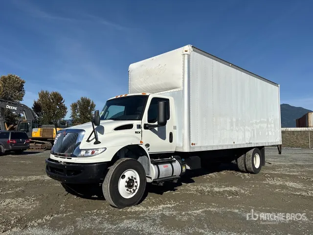 2020 International MV607 4x2 Van Truck