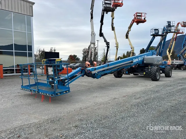 2018 Genie S-125 4WD Diesel Telescopic Boom Lift