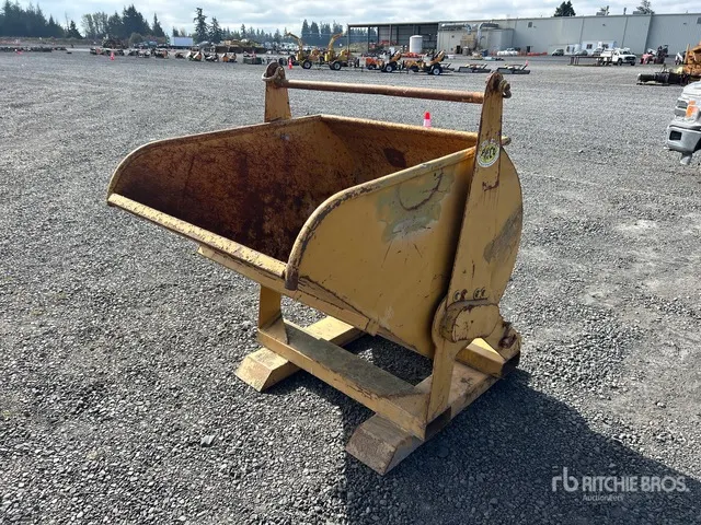 Paco SMLD 60 in Self-Dumping Hopper
