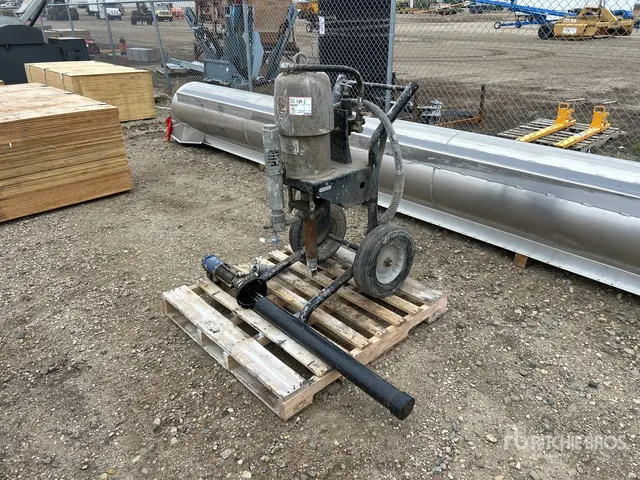 King Paint and Coatings Pump