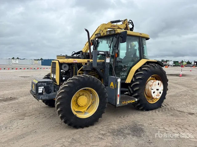 1998 Massey Ferguson 6170 4WD Tractor