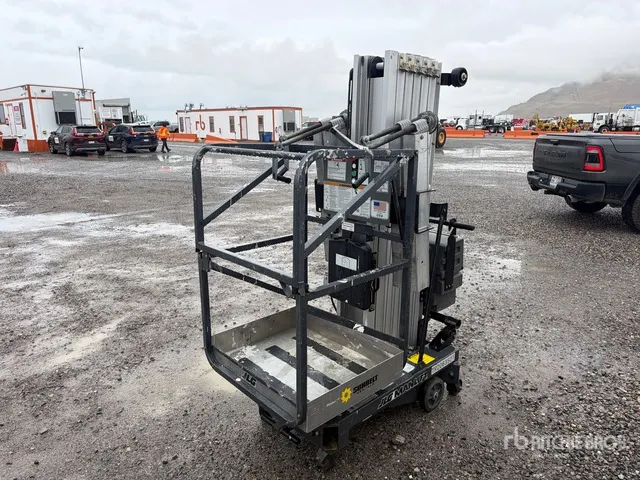 2014 JLG 30AM Vertical Mast Lift (Inoperable)