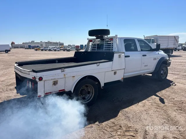 2012 Dodge Ram 5500 4x4 Crew Cab Flatbed Truck