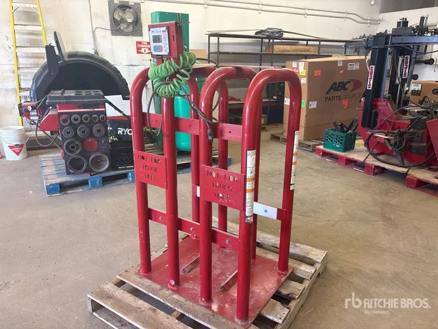 Tire Cage