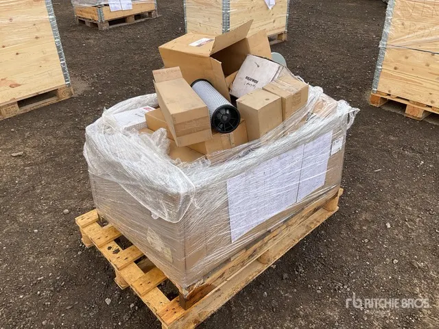 Quantity of Pallet of Misc Parts