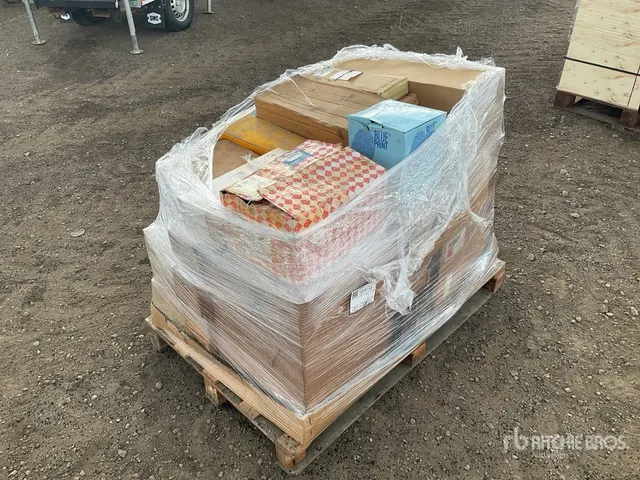 Quantity of Pallet of Misc Parts