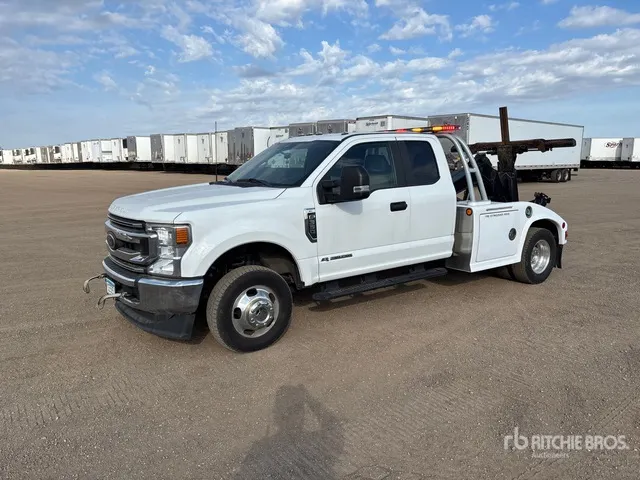 2022 Ford F-350 XL 4x4 Extended Cab Tow Truck