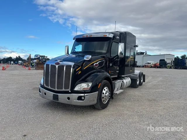 2019 Peterbilt 579 6x4 T/A Sleeper Truck Tractor