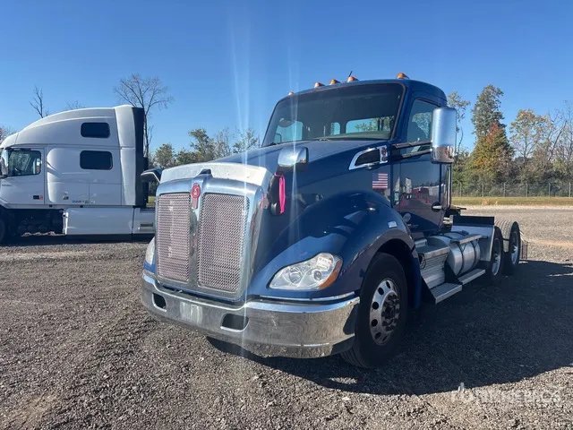 2018 Kenworth T680 6x4 T/A Day Cab Truck Tractor (Inoperable)