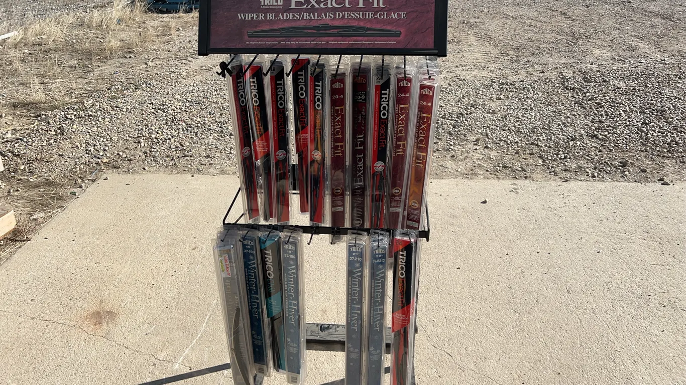 Assorted Windshield Wipers