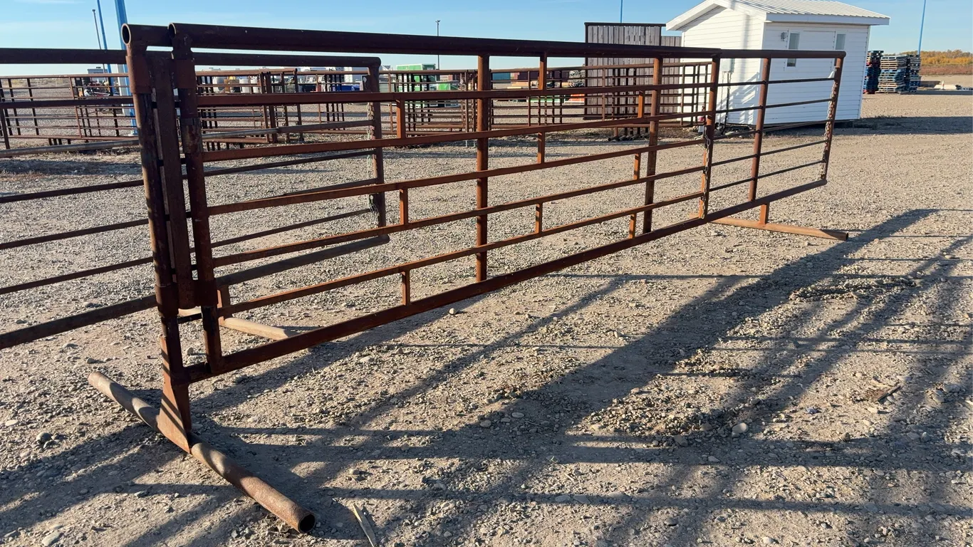 24' Corral Panel W/14' Gate