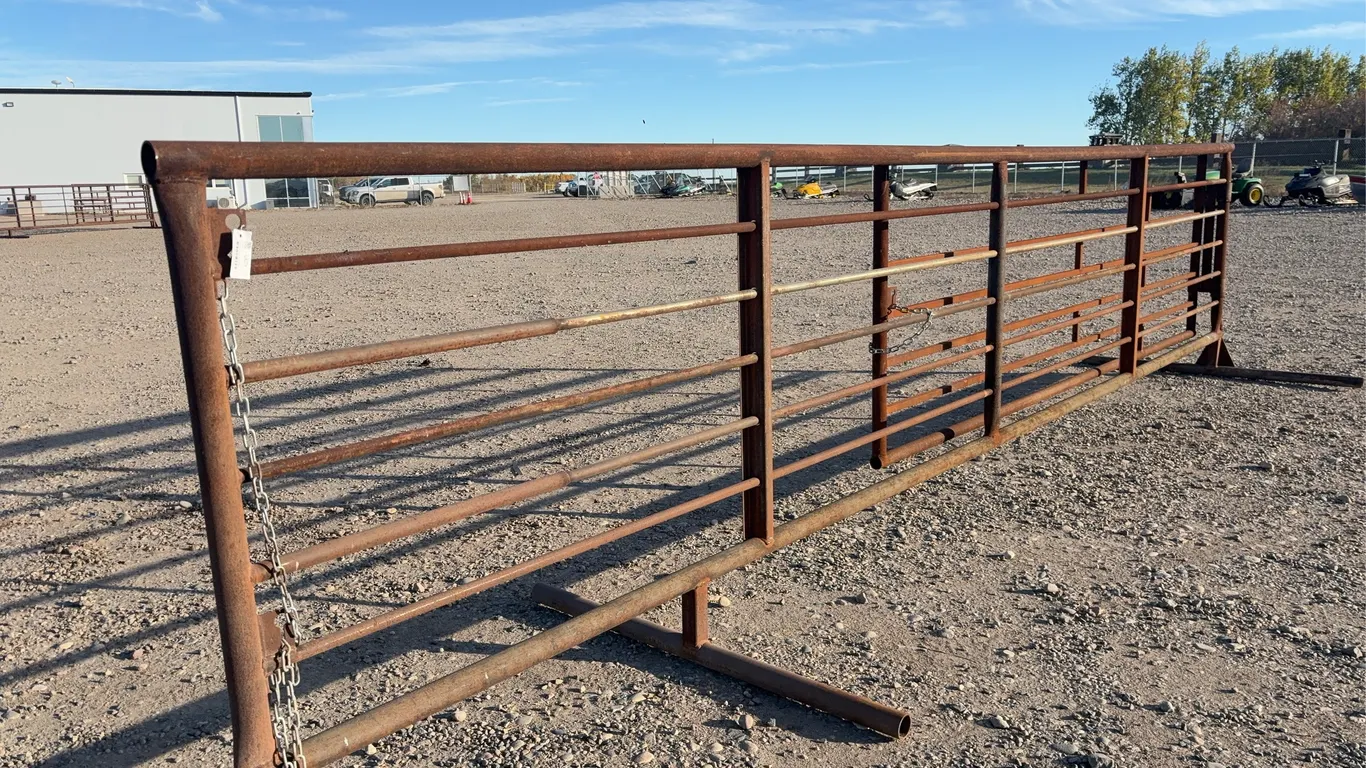 24' Corral Panel W/14' Gate