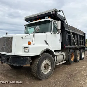 2000 Volvo WG dump truck