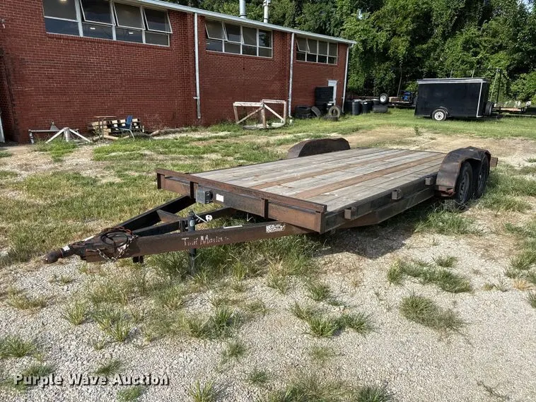 2004 Trail Master flatbed trailer