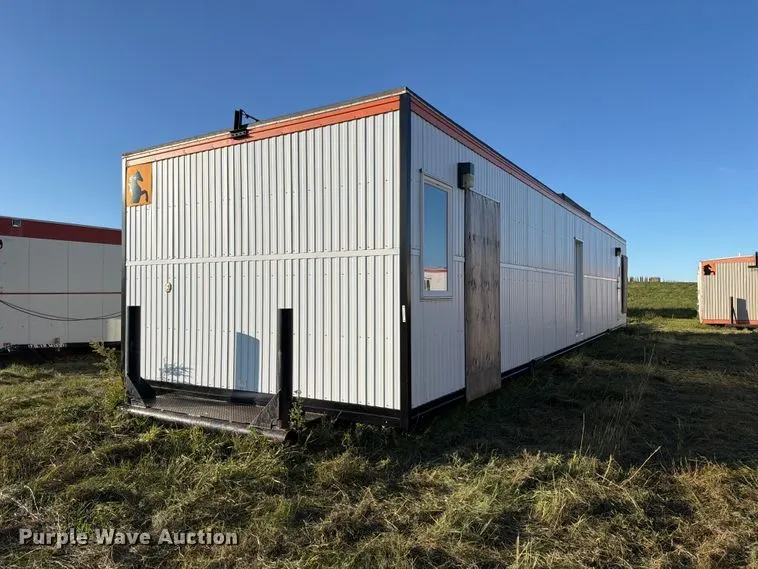 Builders Choice skid mounted living quarters
