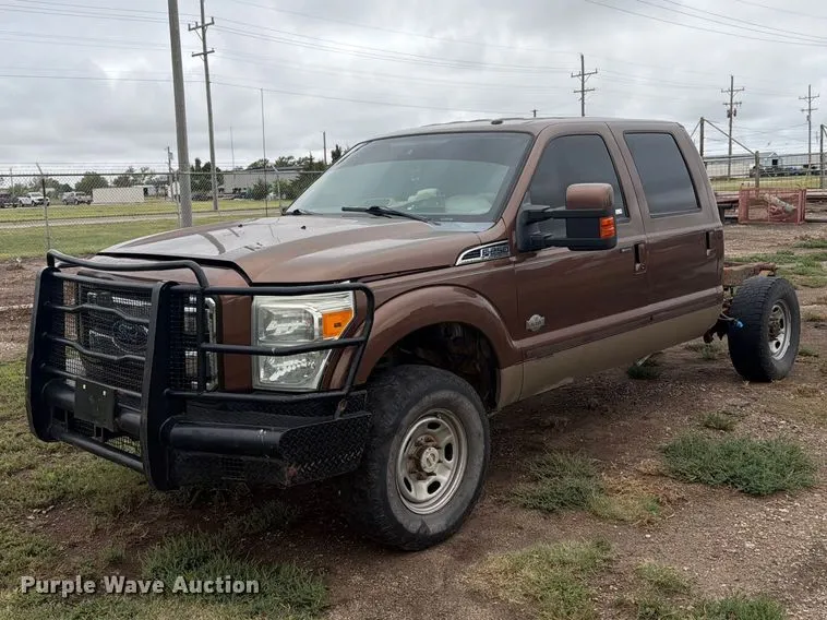 2011 Ford F250 Super Duty pickup truck cab and chassis