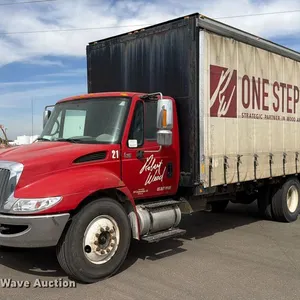 2003 International MA025 side curtain box truck