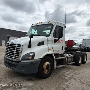 2019 Freightliner Cascadia semi truck