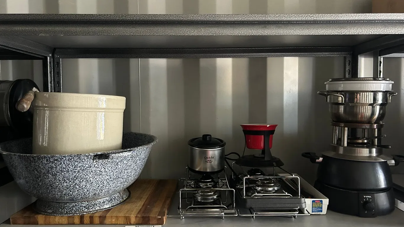 Medalta Crock & Kitchenware Set
