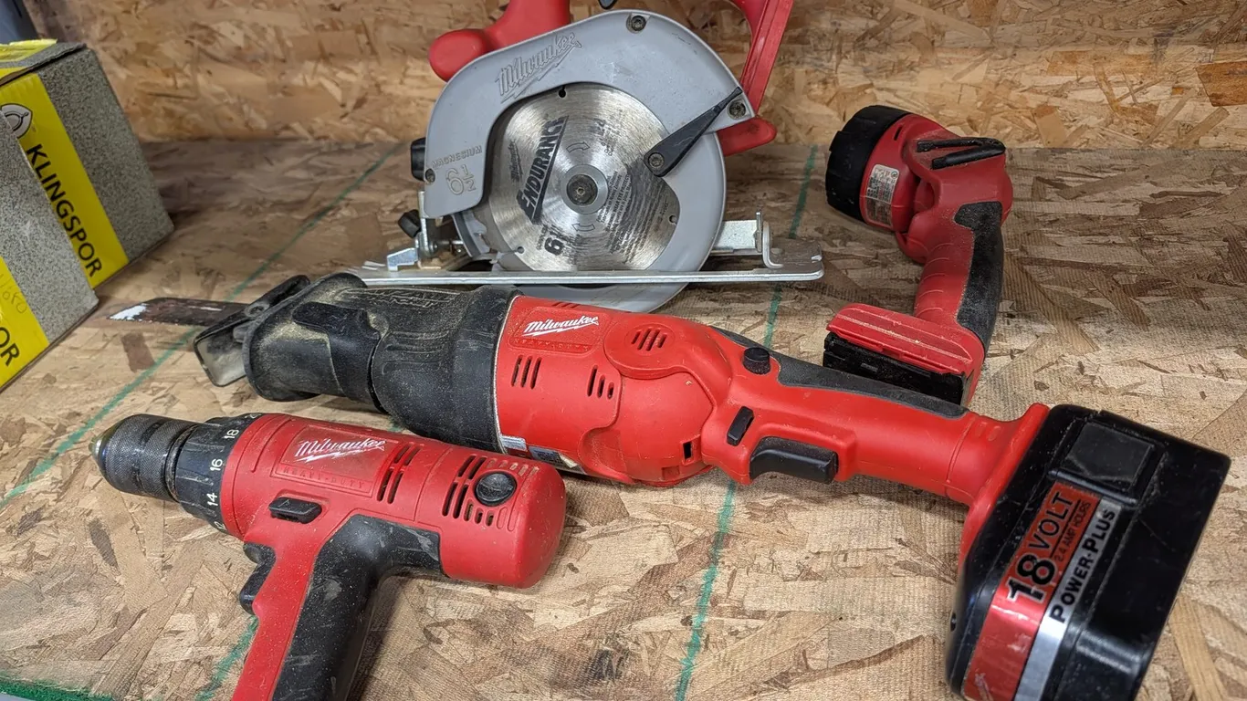 Milwaukee 18V Cordless Tool Set