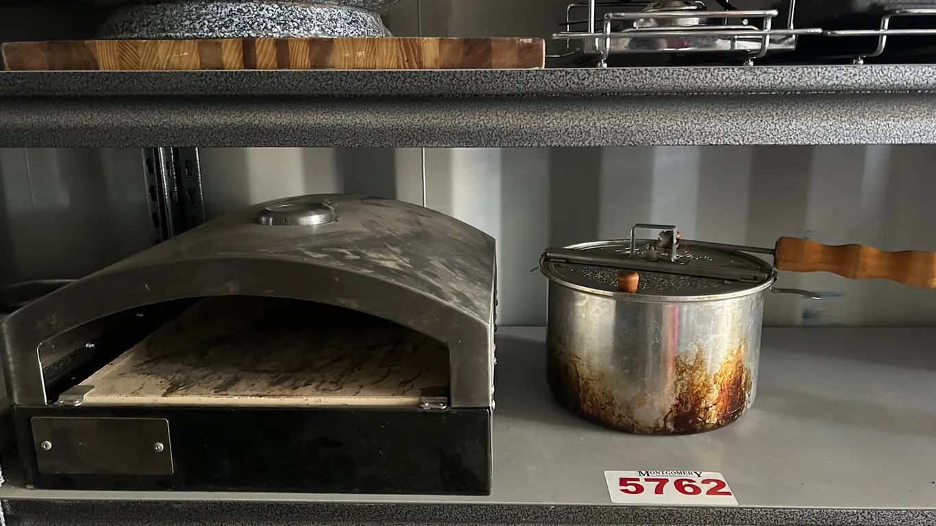 Camp Chef Pizza Oven & Popcorn Popper