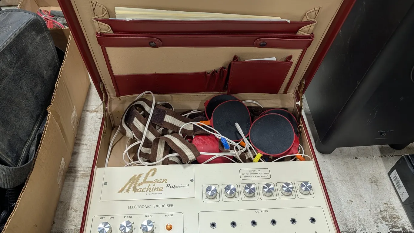 Beautronix M-Lean Machine Exerciser