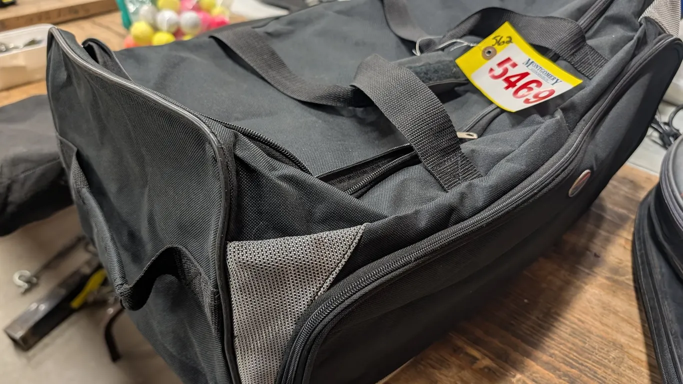 Traveler's Choice Luggage Set