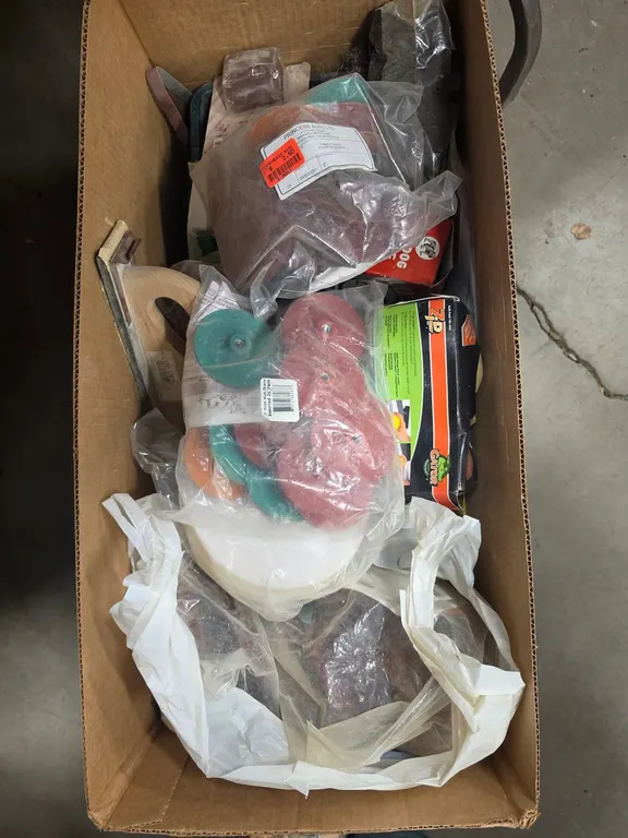 Assorted Sanding Discs And Pads