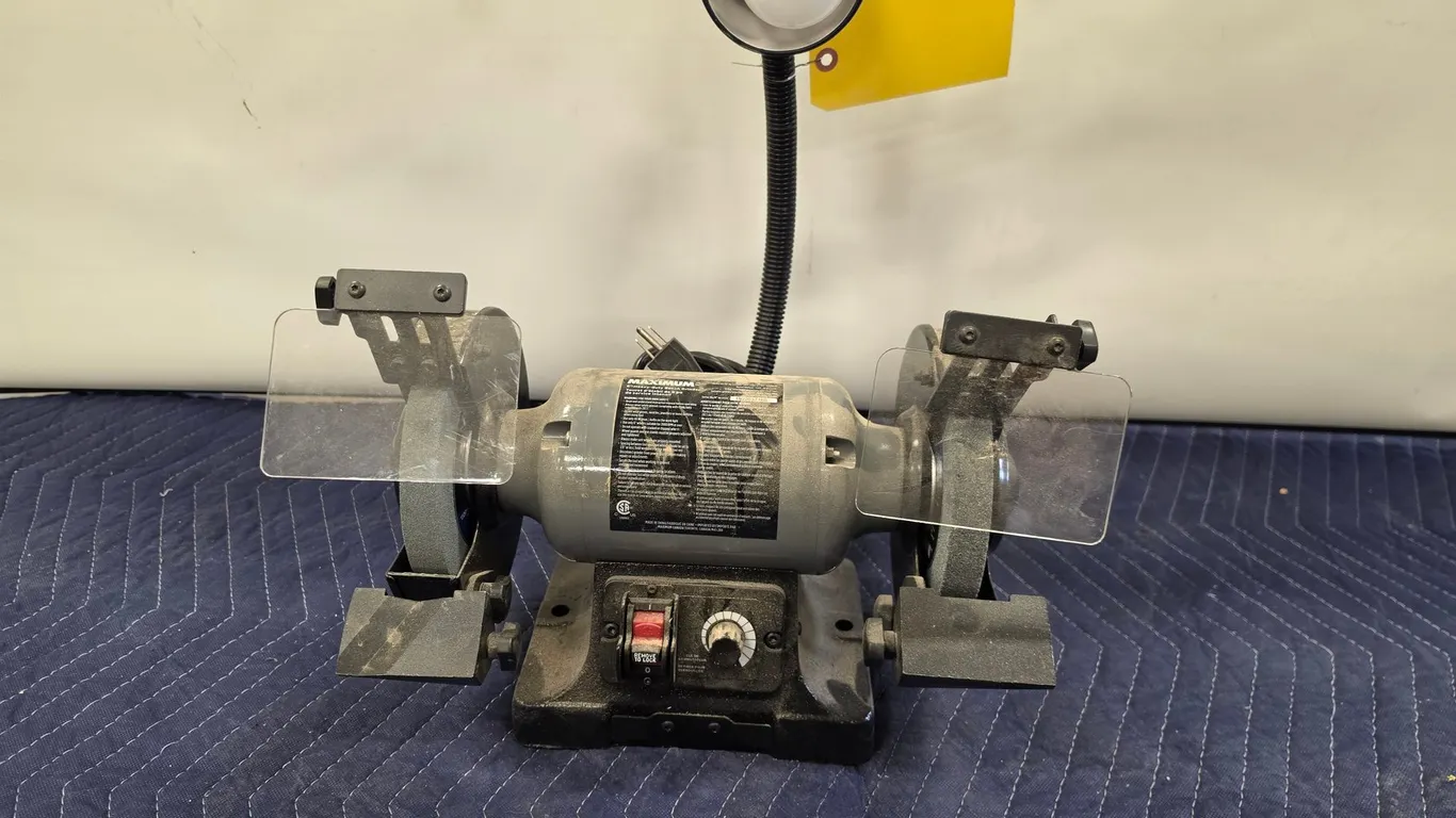Maximum 6in Bench Grinder