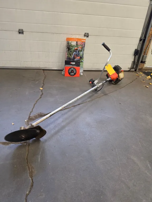 Echo Gas Trimmer w/ Brush Blade & Harness