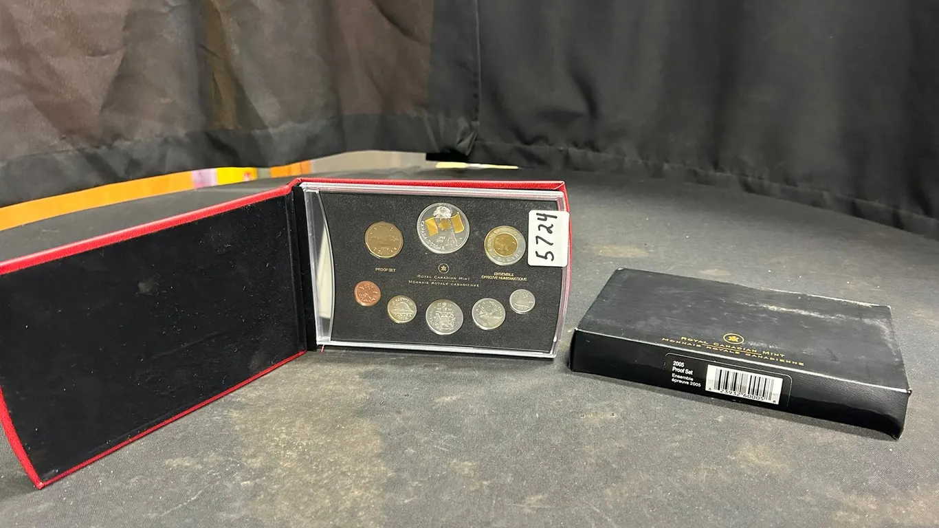 Royal Canadian Mint 2005 Proof Set